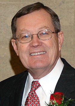 Valdosta State’s  Roberts to be Inducted Into CoSIDA Hall of Fame